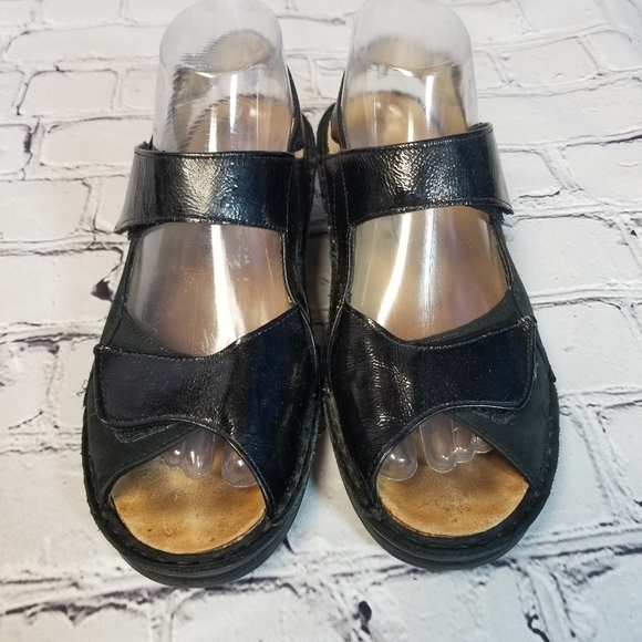 Finn Comfort black ankle strap sandals - Picture 3 of 10